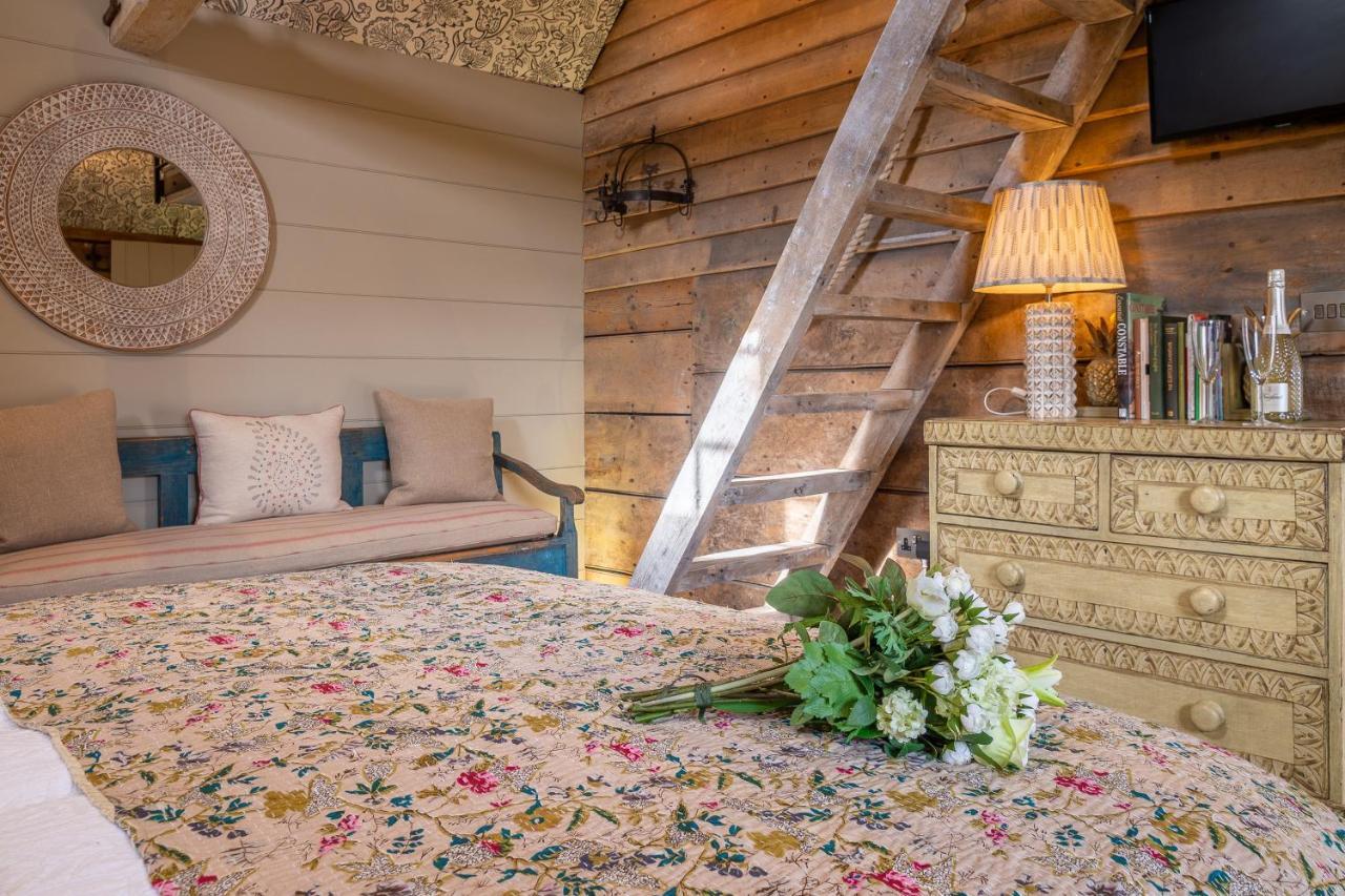 Romantic Cottage In Pretty Village With Great Pubs - Stoke Cartlodge Κόλτσεστερ Εξωτερικό φωτογραφία